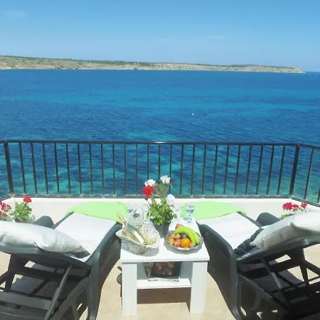 Apartment Maltaholiday Seafront Penthouse *